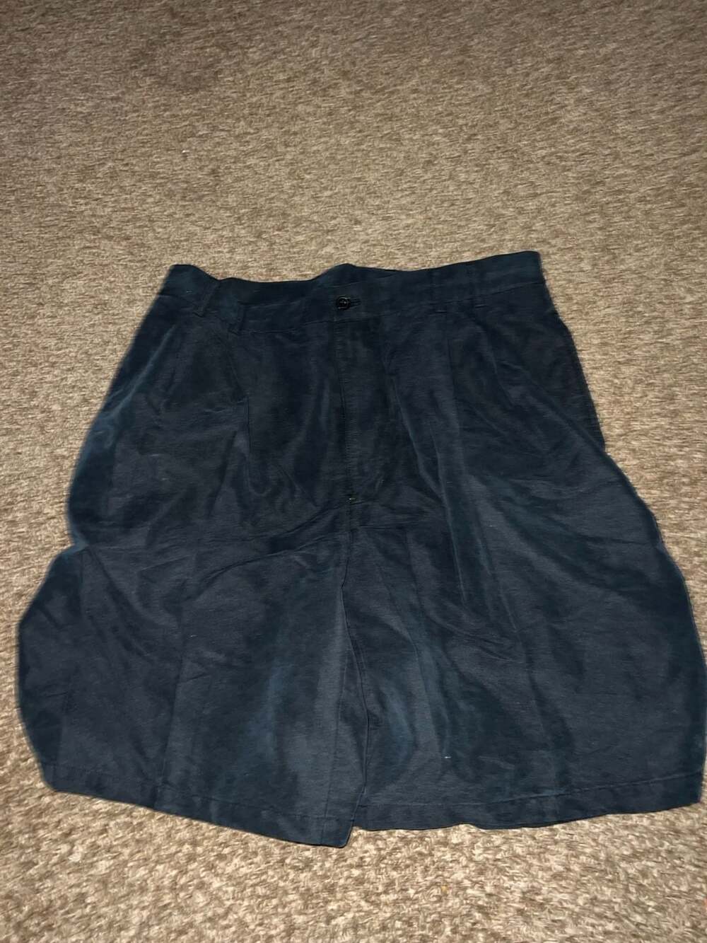 Consensus Chino Shorts Men's Size 34 Navy Cotton Pleated Front Button Pocket
